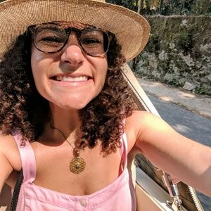 Meet your Posher, Samantha